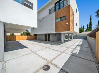 14804 Vanowen St, Van Nuys, CA 91405