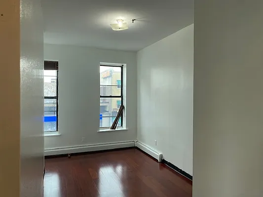 Rented by Comfort Properties Inc | media 34