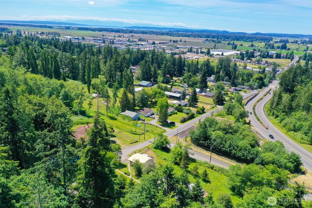 19817 Anderson Road, Mount Vernon, WA - View 5