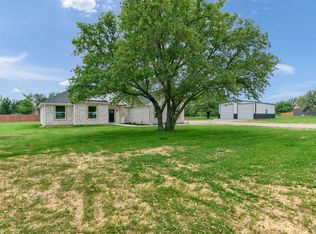 90 Bobby Sam Ct, Collinsville, TX 76233