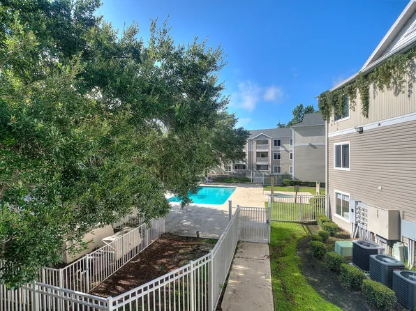 4000 SW 23rd St, Gainesville, FL