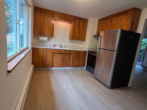4th image of 5110 N 46th St