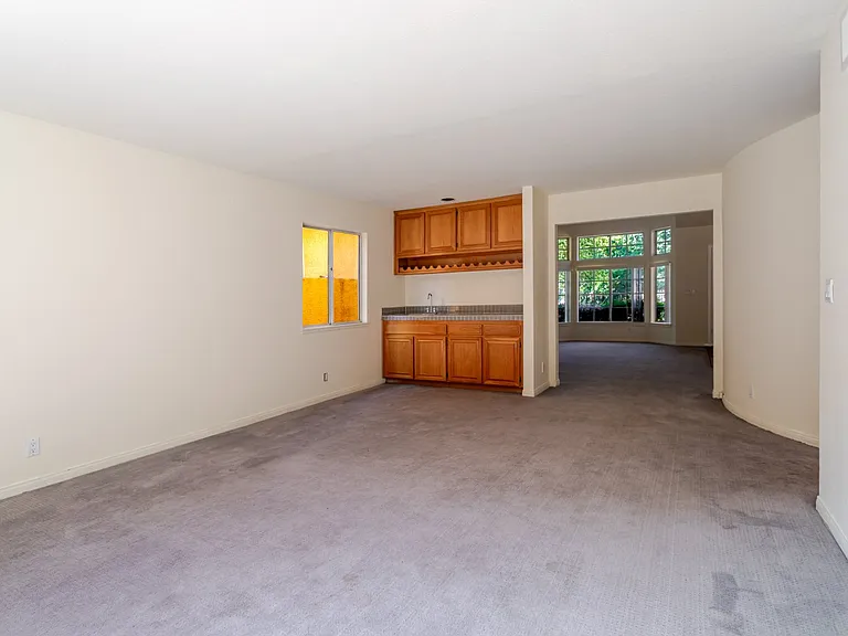 7306 Newcastle Ave — Photo 16