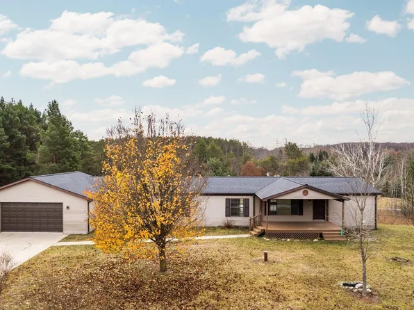 10491 Dell Rd, Kingsley, MI 49649
