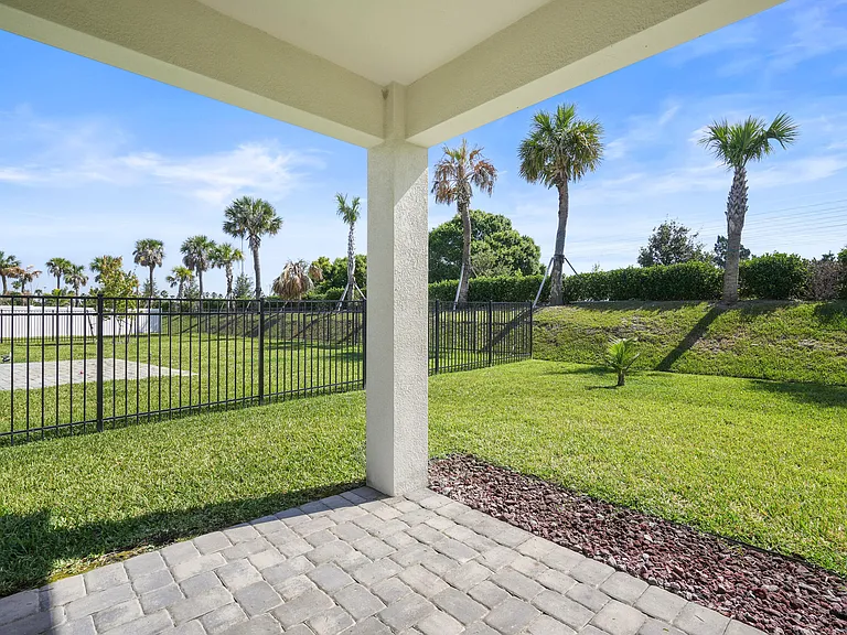 8588 Dahlia Cir — Photo 36