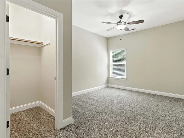 54 Hemlock Green Ln — Photo 17