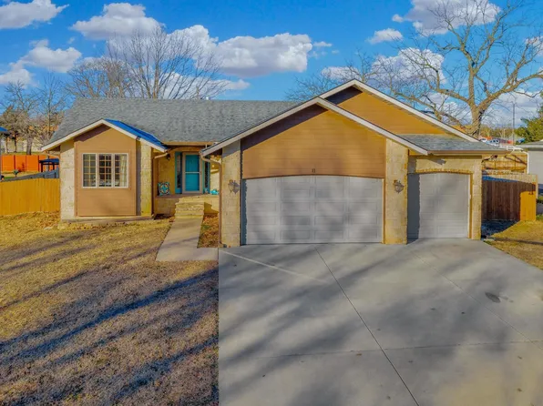 11 Honeysuckle Ct, Oxford, KS 67119