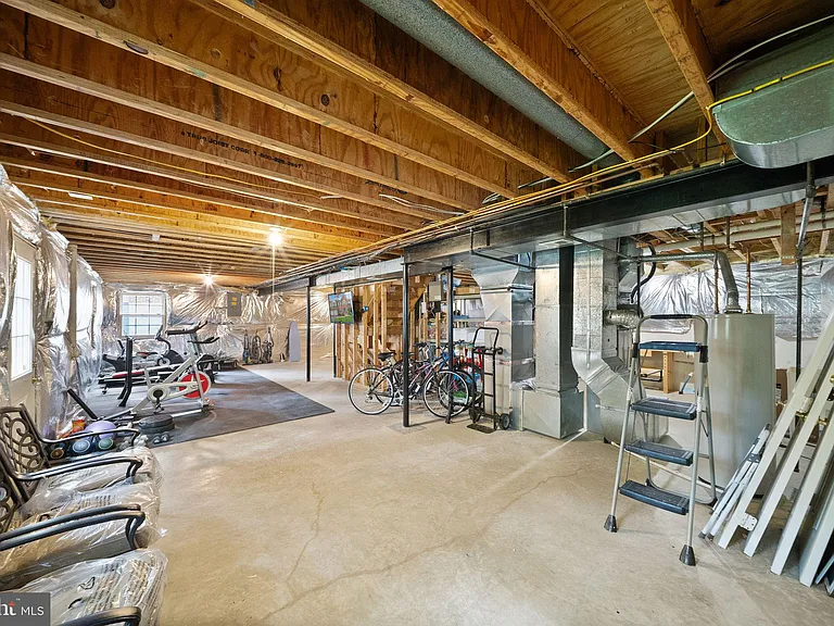 5667 Lonesome Dove Ct — Photo 69