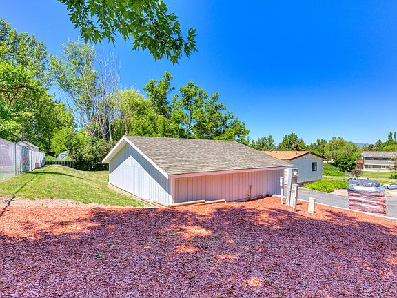 2nd image of 8425 Mourning Dove Dr
