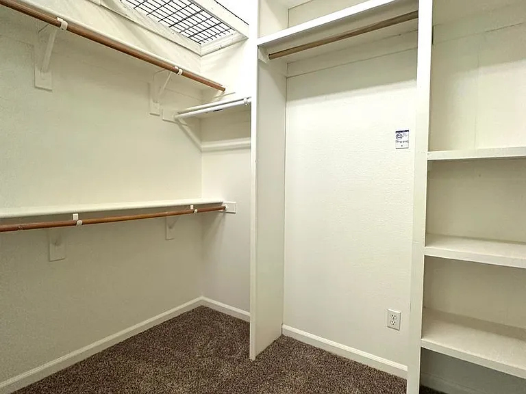 3545 Laguna Ct — Photo 28