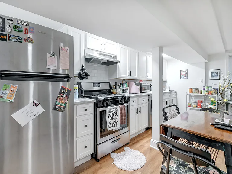 1353 Massachusetts Ave SE #C — Photo 5