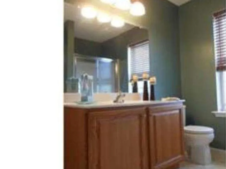 206 Hampshire Dr — Photo 10