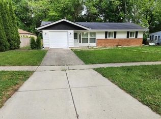1707 Winthrop Ln, Schaumburg, IL 60193