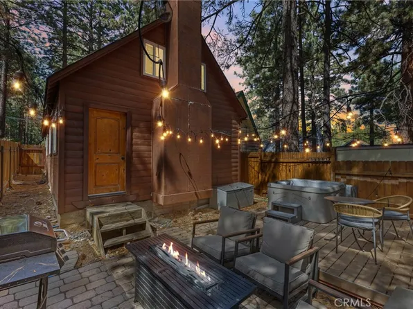 317 Moreno Ln, Sugarloaf, CA 92386