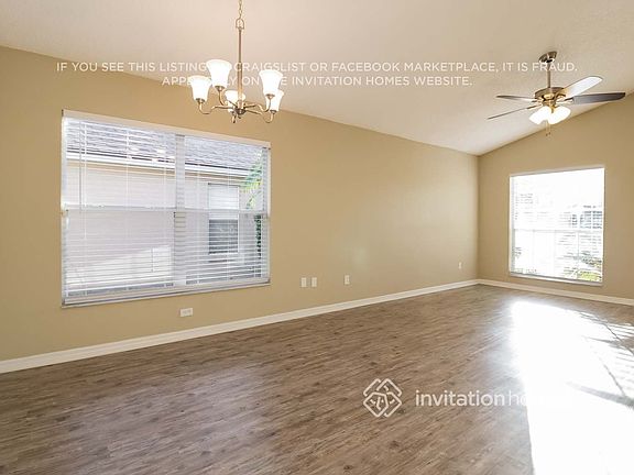 5th image of 9413 Southern Garden Cir