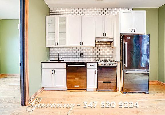 5th image of 302 Saint Nicholas Ave