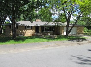 3233 Welsby Ave, Stevens Point, WI 54481