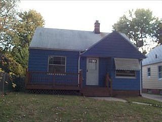 1st image of 10721 Peony Ave