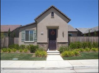 4147 Heritage Ave, Clovis, CA 93619