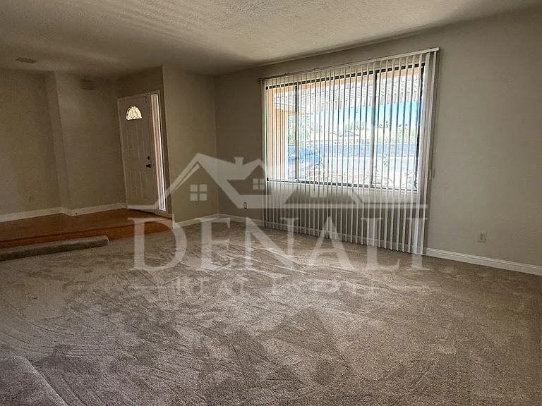 5129 E Emile Zola Ave — Photo 6