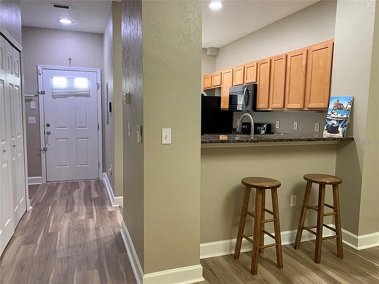 887 NW 21st Ave #887 — Photo 9