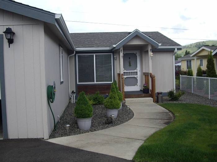 1st image of 366 Littlebrook Ln