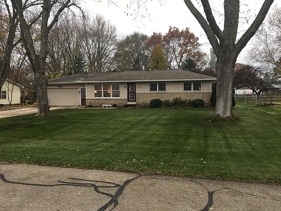 3rd image of 2591 William Ave