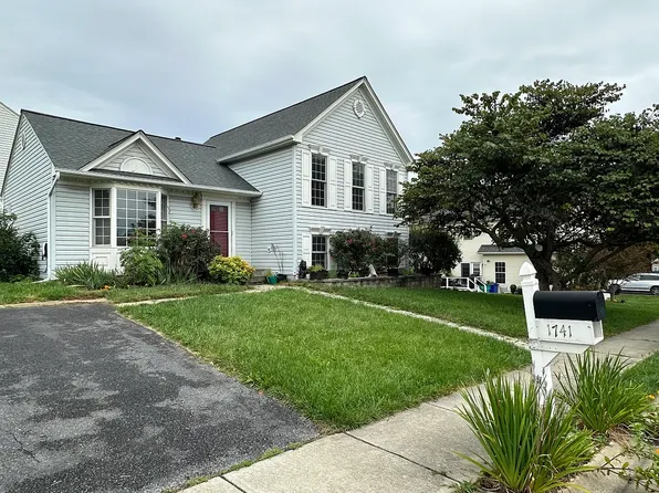 1741 Conrads Ferry Dr, Point Of Rocks, MD 21777