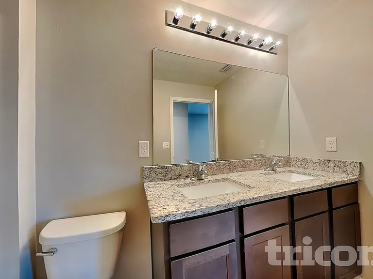 10253 Geese Trail Cir — Photo 15