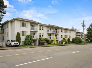 1351 Esquimalt Rd #308, Esquimalt, BC