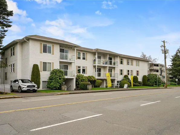 1351 Esquimalt Rd #308, Esquimalt, BC V9A 3R1
