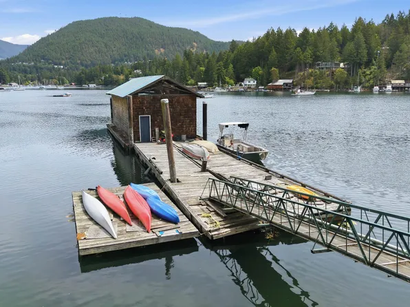 4371 Francis Peninsula Rd, Sunshine Coast, BC V0N 2H1