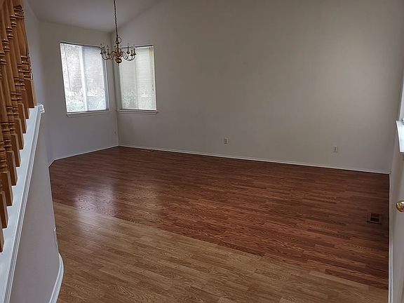 5th image of 18701 SE 23rd St