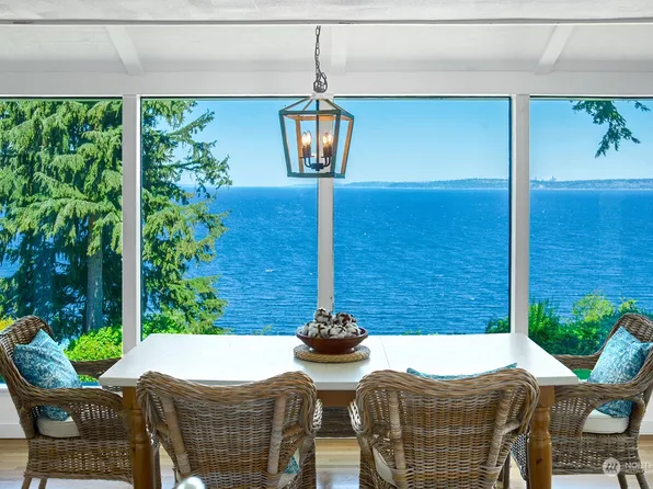 6800 SW Maury Park Road, Vashon, WA 98070