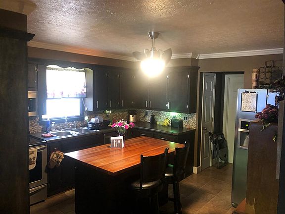 4th image of 1748 S Sunrise Dr