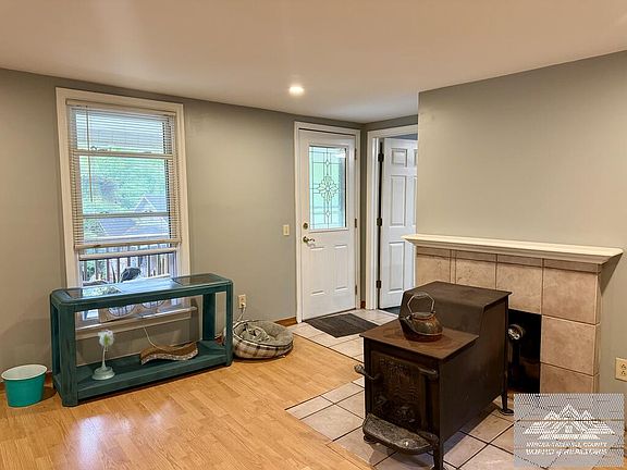 2nd image of 4423 Wrights Valley Rd