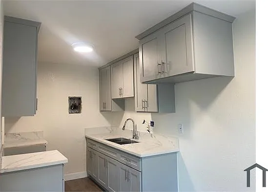 1 bed, 650 sqft, $1,875 — Photo 3