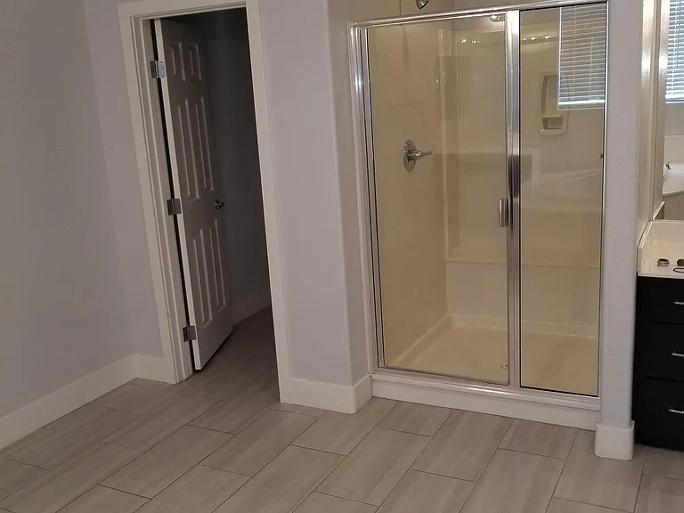 Master shower
