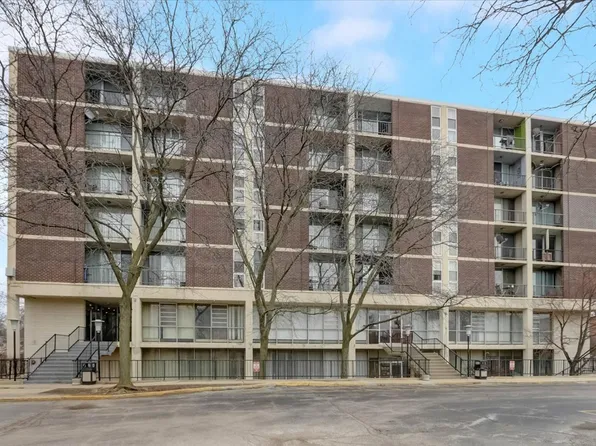 1043 S York Rd APT 207, Bensenville, IL 60106