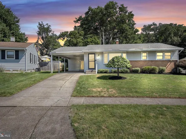 5 James St, Middletown, PA 17057