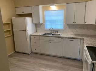 806 Highland Ct, Mount Dora, FL 32757