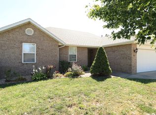 4358 W Tarkio St, Springfield, MO 65802