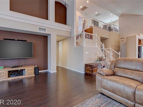 5th image of 8161 White Mill Ct