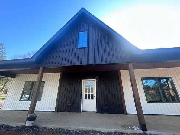 409 Dawnville Rd, Dalton, GA 30721
