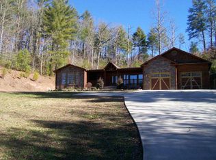 3513 Yellow Creek Rd, Robbinsville, NC 28771