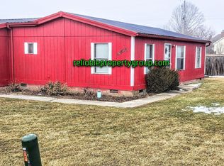 10507 1/2 Old Leo Rd, Fort Wayne, IN 46825