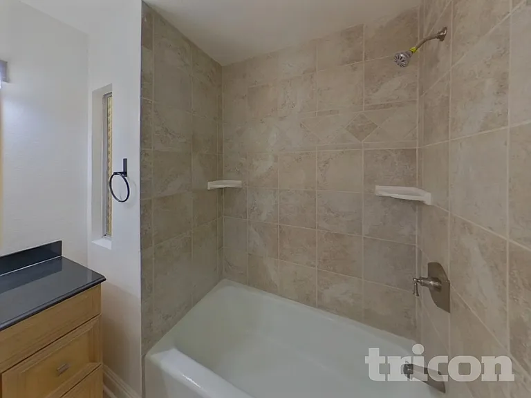 1500 N Markdale #10 — Photo 14