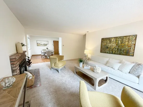 607 Vallejo St, El Granada, CA 94018