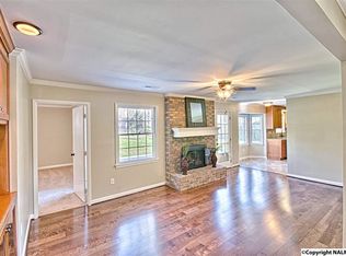 13005 Camelot Dr SE, Huntsville, AL 35803