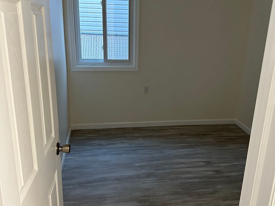 1st image of 68 Radford St #1